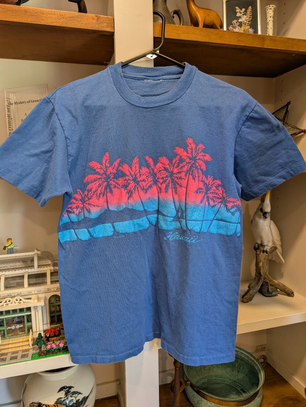 Vintage Hawaiian Souvenir Blue T-shirt Size Large